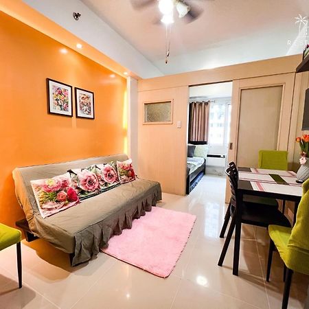 Re Staycations Pasay Bagian luar foto